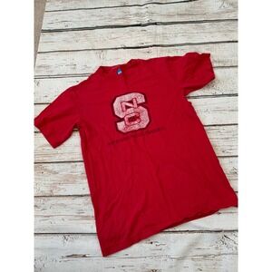 NCAA NC State University Wolfpack Red T-Shirt Mens Small KAInc NC State Logo Tee